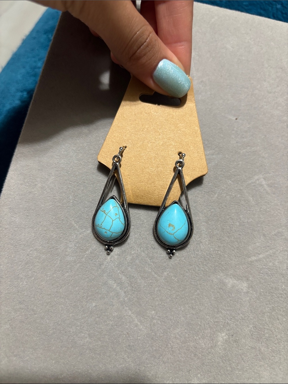 Turquoise Western jewelry bundle - Picture 5 of 8